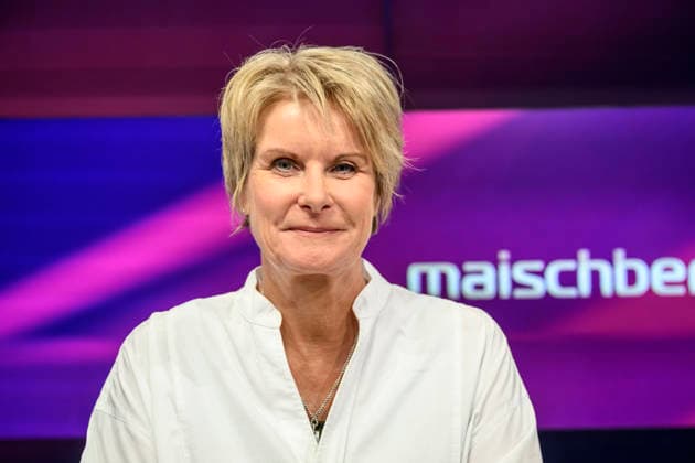 In the photo, from left: Susanne Gaschke, NZZ; GER; Berlin; studio; guest on Maischberger ; political talk show; TV; program; with host Sandra Maischberger; Das Erste; from Studio 20 in Adlershof, September 21, 2026, Copyright: HMBxMedia UwexKoch