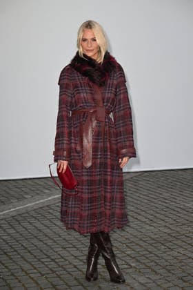 Celebrity guests arrive at the Burberry catwalk show as part of London Fashion Week, held at Chelsea College of Arts, London Featuring: Poppy Delevingne Where: London, United Kingdom When: 21 Sep 2026 Credit: Cover Images EDITORIAL USE ONLY. NOT FOR USE BY NEWSPAPERS BASED IN THE UK. Copyright: xx coverimg56042732