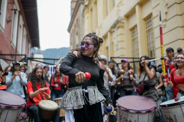 Colombians Protest Against Cut in Culture and Arts University students and artists protest against budget cuts on the arts and culture ministry proposed by Colombian President Abelardo De La Espriella on September 21, 2026 in Bogota, Colombia. Bogota Bogota D.C Colombia Copyright: xSebastianxBarrosx