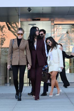 Internet personality Iris Au has no comments as she and boyfriend Davide Sanclimenti of ˜Love Island™ fame depart Federal Courthouse after Lau was sentenced to 18 months for Tax Evasion ** VIDEO AVAILABLE PLEASE CONTACT photodesk@instarimages.com TO RECEIVE** Featuring: Alli Stavro, Iris Au, Davide Sanclimenti Where: Los Angeles, Caifornia, United States When: 21 Sep 2026 Credit: H2Y INSTARimages EDITORIAL USE ONLY. NOT FOR USE BY NEWSPAPERS BASED IN THE UK. Copyright: xx instar56043030
