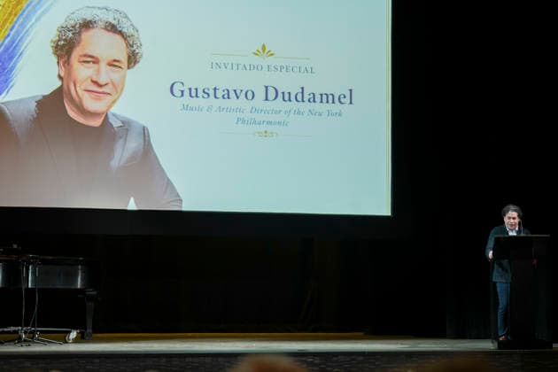 Gustavo Dudamel, music director of the New York Philharmonic, speaks during an event at El Museo del Barrio in New York, United States, 21 September 2026. Dudamel, the first Latino to lead the New York Philharmonic, highlighted his Venezuelan identity, the power of music, and the Spanish language as unifying elements for the Latino community in the United States. Dudamel celebrates his Venezuelan identity and the unifying power of Spanish !ACHTUNG: NUR REDAKTIONELLE NUTZUNG!  Copyright: xAngelxColmenaresx AME9562 20260922-55021467604_1