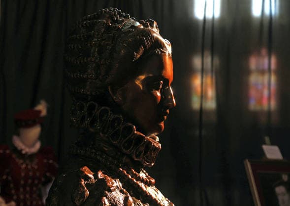 A bust of Mary, Queen of Scots at the Mary Queen of Scots Exhibition in Peterborough Cathedral. The exhibition tells the story of one of Britain™s most fascinating monarchs and her remarkable connection to Peterborough using Mary s authentic belongings, letters, and reconstructed scenes from her life. Following her execution at nearby Fotheringhay in 1587, Mary was originally laid to rest at Peterborough Cathedral before her remains were later moved to Westminster Abbey. Mary, Queen of Scots Exhibition, Peterborough Cathedral, Peterborough, on 21st September, 2026.  .