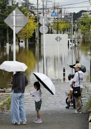 Aftermath of Typhoon Dujuan A street remains flooded in Sakura in Chiba Prefecture, eastern Japan, on Sept. 22, 2026, following heavy rain caused by Typhoon Dujuan.  A14AA0005628215P