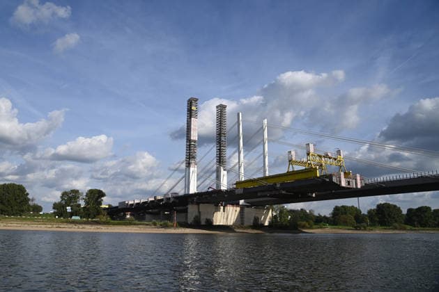 The construction site of the Neuenkamp Rhine Bridge near Duisburg, on the right bank of the Rhine; the A 40 highway bridge over the Rhine, a new construction, on September 21, 2026, in Duisburg, Germany