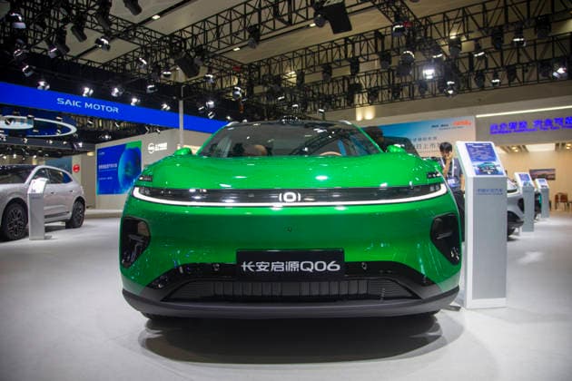 HAIKOU, CHINA - SEPTEMBER 22: The 2026 World New Energy Vehicle Congress opens on September 22, 2026 in Haikou, Hainan Province of China. Co-organized by the China Association for Science and Technology, the People s Government of Hainan Province, the Ministry of Science and Technology and the Ministry of Industry and Information Technology, the event features a main forum, 10 thematic forums, three closed-door meetings and six concurrent sessions under the theme Transformation and Upgrading, Resilient Growth .  Copyright: xVCGx 111668686605
