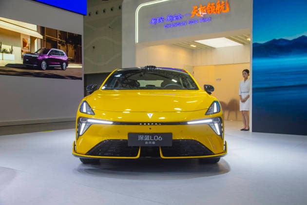 HAIKOU, CHINA - SEPTEMBER 22: The 2026 World New Energy Vehicle Congress opens at the Hainan International Convention and Exhibition Center on September 22, 2026 in Haikou, Hainan Province of China. Co-organized by the China Association for Science and Technology, the People s Government of Hainan Province, the Ministry of Science and Technology, and the Ministry of Industry and Information Technology, the event features a main forum, 10 thematic forums, three closed-door meetings, and six concurrent activities under the theme Transformation and Upgrading, Resilient Growth.  Copyright: xVCGx 111668686601