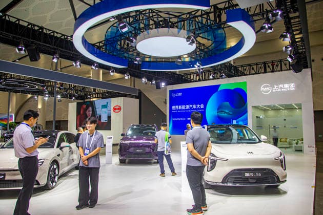 HAIKOU, CHINA - SEPTEMBER 22: The 2026 World New Energy Vehicle Congress opens at Hainan International Convention and Exhibition Center on September 22, 2026 in Haikou, Hainan Province of China. Co-organized by the China Association for Science and Technology, Hainan Provincial People s Government, Ministry of Science and Technology, and Ministry of Industry and Information Technology, the event features a main forum, 10 thematic forums, three closed-door meetings, and six concurrent sessions under the theme Transformation and Upgrading, Resilient Growth .  Copyright: xVCGx 111668686570