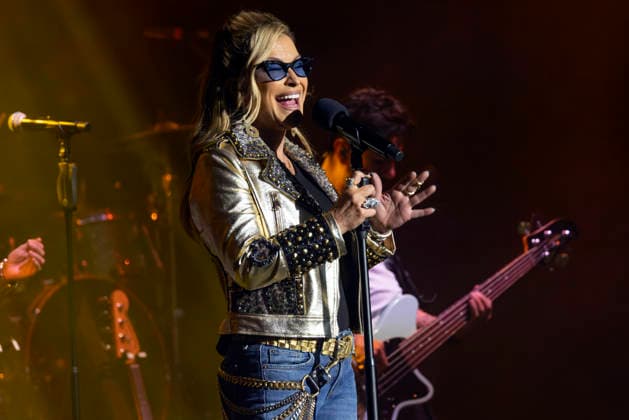 Anastacia performs at Manchester Apollo Anastacia performs at Manchester Apollo, Manchester, England, 21st September 2026, Credit:Mike Gray MIKE GRAY - B4227 Avalon  Copyright: xMikexGrayx xMIKExGRAYx-xB4227x xAvalonx 1137133119
