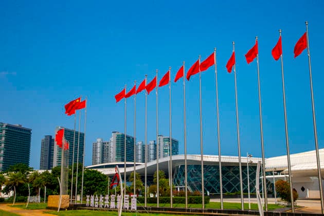 HAIKOU, CHINA - SEPTEMBER 22: The 2026 World New Energy Vehicle Congress opens at the Hainan International Convention and Exhibition Center on September 22, 2026 in Haikou, Hainan Province of China. Co-organized by the China Association for Science and Technology, the People s Government of Hainan Province, the Ministry of Science and Technology, and the Ministry of Industry and Information Technology, the event features a main forum, 10 thematic forums, three closed-door meetings, and six concurrent sessions under the theme Transformation and Upgrading, Resilient Growth.  Copyright: xVCGx 111668686555