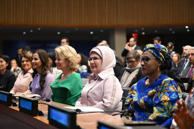 First Lady Emine Erdogan attends UN panel on safe digital systems for children NEW YORK, UNITED STATES - SEPTEMBER 21: First Lady of Turkiye and Chair of the UN High-Level Advisory Board on Zero Waste Emine Erdogan attends the high-level panel discussion titled Invisible Architecture: Building Safe Digital Systems for Children – Promoting International Standards and Shared Responsibility held on the sidelines of the 81st United Nations General Assembly (UNGA) in New York, United States on September 21, 2026. Mehmet Ali Ozcan Anadolu New York United States. Editorial use only. Please get in touch for any other usage.  Copyright: x2026xAnadoluxMehmetxAlixOzcanx