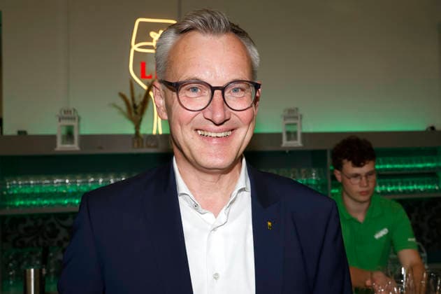 Axel Tschersich at the 10th Recklinghäuser Hurz Comedy Award ceremony at the Ruhrfestspielhaus in Recklinghausen, September 21, 2026 Foto:xT.xSchröerx xFuturexImagex hurz_6895