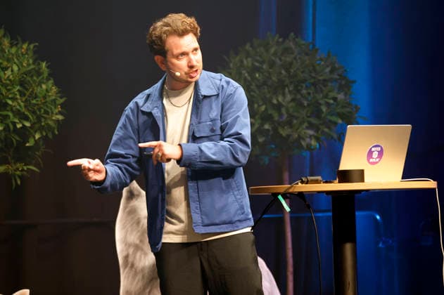 Joab Nist at the 10th Recklinghäuser Hurz Comedy Award ceremony at the Ruhrfestspielhaus in Recklinghausen, September 21, 2026 Foto:xT.xSchröerx xFuturexImagex hurz_6921