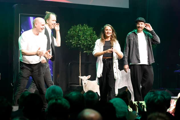Hello, everyone, at the 10th Recklinghäuser Hurz Comedy Award ceremony at the Ruhrfestspielhaus in Recklinghausen, September 21, 2026 Foto:xT.xSchröerx xFuturexImagex hurz_6927