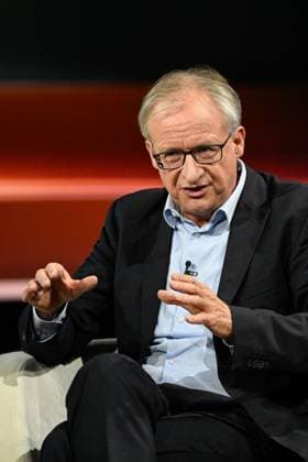 Albrecht von Lucke, political scientist, September 26, 2026—Albrecht von Lucke appeared on *Markus Lanz* on September 20, 2026, ZDF TV, talk show, Germany, German, German man, publicist, lawyer, political scientist, journalist, journalism, German publicist, political scientist, journalism, sitting halfway up, speaking, gesturing