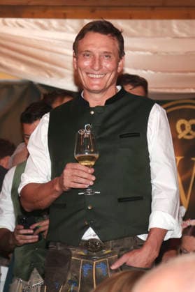 Oliver Masucci at Cathy Hummels Wiesn Bummel during the 191st Oktoberfest in 2026 at the Theresienwiese in Munich, September 21, 2026 Foto:xAgenturxWehnertx xGränzdörferx xFuturexImagex wiesnbummel_6931