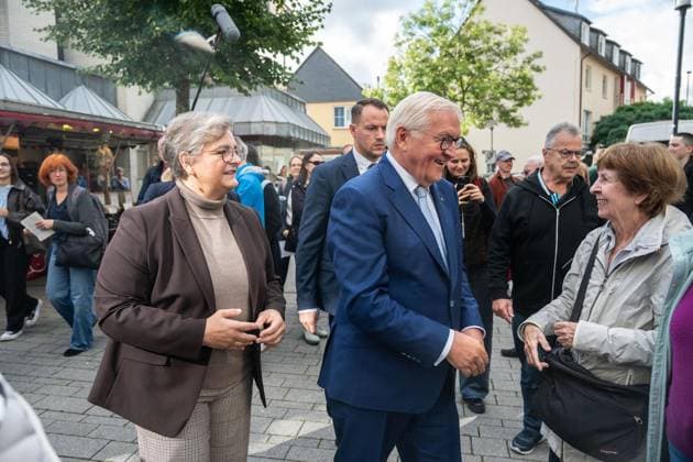 Federal President Frank Walter Steinmeier is relocating his official residence to Hattingen for three days ** FOR EDITORIAL PURPOSES ONLY ** EDITORIAL USE ONLY ** p Federal President Frank Walter Steinmeier is relocating his of Copyright: KaixKitschenberg doc87pm8pczkxenhnv9vo3 ,EDITORIAL USE ONLY Copyright: KaixKitschenberg