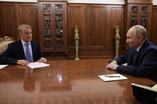 Russia Putin 9248941 22.09.2026 Russian President Vladimir Putin meets with Sberbank CEO and Chairman of the Executive Board Herman Gref at the Kremlin in Moscow, Russia. Vyacheslav Prokofiev Sputnik Moscow Russia  Copyright: xVyacheslavxProkofievx