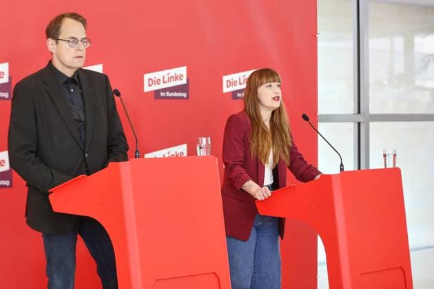 Berlin, Germany, September 22, 2026 German Bundestag The Left Party caucus meeting Sören Pellmann and Heidi Reichinnek, both members of The Left Party, issue a press statement Copyright: xdtsxNachrichtenagenturx dts_135909