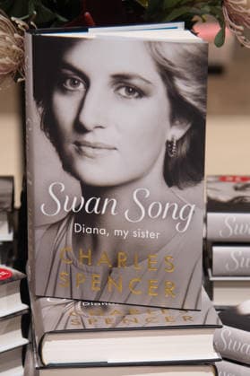 Charles Spencer, Earl Spencer s Diana Memorial Swan Song: Diana, My Sister released Today - Waterstones Piccadilly, London, UK - Tuesday 22 September 2026 A general view of Earl Spencer s (Charles Spencer) new book, a memorial of his late sister Princess Diana titled Swan Song: Diana, My Sister at Waterstones Piccadilly in London, England, UK on Tuesday 22 September, 2026 which is being released today., Credit:Justin Ng Avalon UK, England, London, Waterstones Piccadilly  Copyright: xJustinxNgx xAvalonx 1137217384