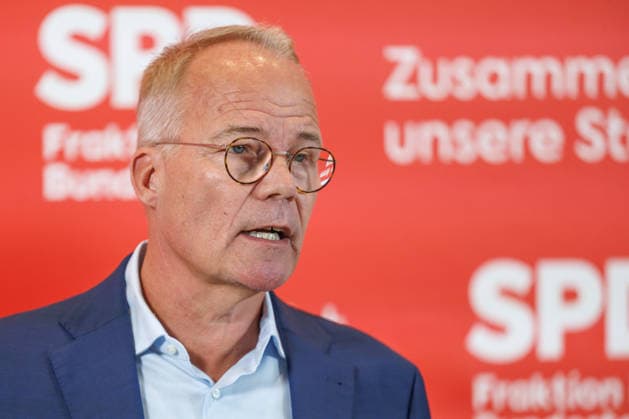 Statement by Matthias Miersch, SPD Chairman, during an SPD press conference on September 22, 2026, in Berlin, Berlin, Berlin, Germany, at the Reichstag