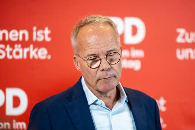 Press Statement by the SPD Parliamentary Group in the Bundestag, Berlin, Germany, on September 22, 2026. Matthias Miersch, Chair of the Parliamentary Group and Member of the Bundestag, speaks to the press and journalists on the parliamentary group floor of the Bundestag.