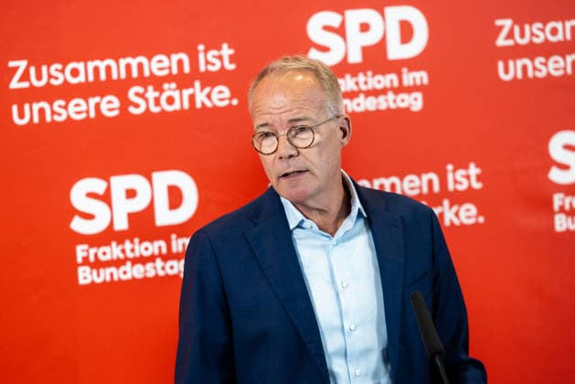 Press Statement by the SPD Parliamentary Group in the Bundestag, Berlin, Germany, on September 22, 2026. Matthias Miersch, Chair of the Parliamentary Group and Member of the Bundestag, speaks to the press and journalists on the parliamentary group floor of the Bundestag.
