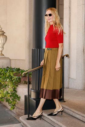 MFW Spring Summer 2027 Uma Thurman arrival MP MILAN, ITALY - SEPTEMBER 22: Uma Thurman is seen at her hotel during Milan Fashion Week WOMEN S COLLECTION SPRING SUMMER 2027 on September 22, 2026 in Milan, Italy. Photo by Marco Piovanotto Abacapress.com Milan Italy  Copyright: xPiovanottoxMarco ABACAx