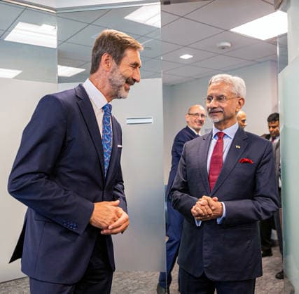 RECORD DATE NOT STATED EAM S. Jaishankar in New York New York U.S. , Sep 22 (ANI): India s Foreign Minister S. Jaishankar and Slovakia s Foreign Minister Juraj Blanar at the Visegrad Group (V4)+India Foreign Ministers™ Meeting on the sidelines of the 81st Session of UNGA 2026, in New York on Monday. (@DrSJaishankar X ANI Photo) New York USA Copyright: xANIx ANI_20260922004