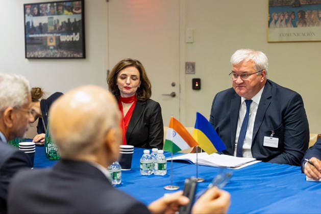 RECORD DATE NOT STATED EAM S. Jaishankar in New York New York U.S. , Sep 22 (ANI): India s Foreign Minister S. Jaishankar and Ukraine s Foreign Minister Andrii Sybiha hold bilateral talks on the sidelines of the 81st Session of UNGA 2026, in New York on Monday. (@DrSJaishankar X ANI Photo) New York USA Copyright: xANIx ANI_20260922056