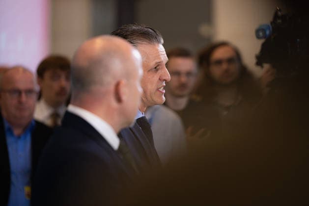 Press Statement by the CDU CSU Parliamentary Caucus in the Bundestag, Berlin, Germany, on September 22, 2026. CDU CSU Caucus Chair Thorsten Frei speaks to the press and journalists on the caucus floor of the Bundestag.