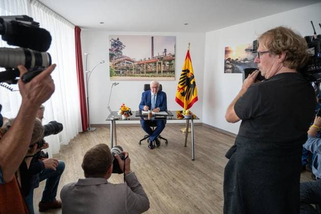 Federal President Frank Walter Steinmeier is relocating his official residence to Hattingen for three days ** FOR EDITORIAL USE ONLY ** EDITORIAL USE ONLY ** p Federal President Frank Walter Steinmeier is relocating his official residence to North Rhine Copyright: KaixKitschenberg doc87pokwxd3z816t08cbn0 ,EDITORIAL USE ONLY Copyright: KaixKitschenberg