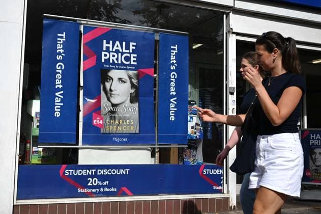 Charles Spencer’s book on Princess Diana displayed at London Bookstore LONDON, UNITED KINGDOM - SEPTEMBER 22: Book titled Swan Song: Diana, My Sister written by Charles Spencer, brother of Princess Diana, is displayed at a bookstore in London, United Kingdom on September 22, 2026. Rasid Necati Aslim Anadolu London United Kingdom. Editorial use only. Please get in touch for any other usage.  Copyright: x2026xAnadoluxRasidxNecatixAslimx