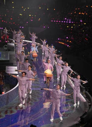 (260922) -- SHANGHAI, Sept. 22, 2026 -- People perform during the opening ceremony of the 48th WorldSkills Competition in east China s Shanghai, Sept. 22, 2026. The 48th WorldSkills Competition opened in Shanghai on Tuesday evening, with 1,385 competitors from 68 countries and regions vying in 64 skill events. ) CHINA-SHANGHAI-WORLDSKILLS COMPETITION-OPENING CEREMONY (CN) RenxPengfei 