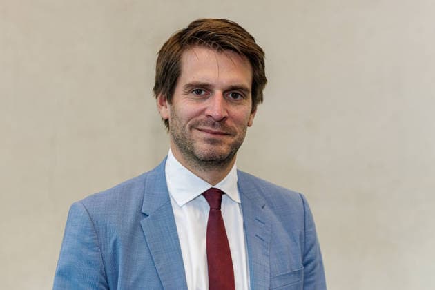 September 22, 2026, Mönchengladbach, North Rhine-Westphalia: State Secretary Paul Höller in discussion with rep