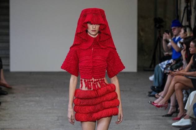 IPA88836117 - Milan, Milan Women™s Fashion Week Spring Summer 2027 - Women™s Fashion, Spring Summer 2027 - J.Salinas fashion show - runway in the photo: models  Copyright: xRiccardoxGIordanox xRiccardoxGiordano IPAx IPA88836117