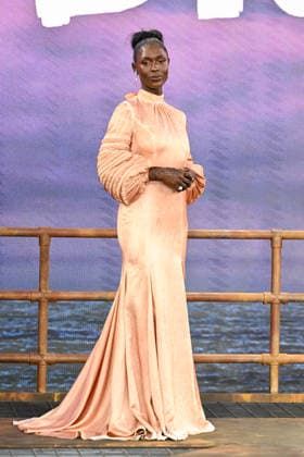Celebrities arrive at the world premiere of ˜DIGGER™ at Leicester Square Gardens, London Featuring: Jodie Turner-Smith Where: London, United Kingdom When: 22 Sep 2026 Credit: Cover Images EDITORIAL USE ONLY. NOT FOR USE BY NEWSPAPERS BASED IN THE UK. Copyright: xx coverimg56045134