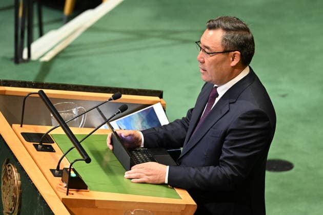 President Zhaparov of the Kyrgyz Republic Addresses the United Nations General Assembly President Sadyr Zhaparov of the Kyrgyz Republic, addresses the opening of the 81st Session of the United Nations General Assembly at United Nations Headquarters in New York, New York, USA on Tuesday, 22 September, 2026. Credit: Kyle Mazza CNP New York New York United States of America EDITORIAL USE ONLY Copyright: xx KMZ_0611 KylexMazzax-xCNPx cnpphotos340656