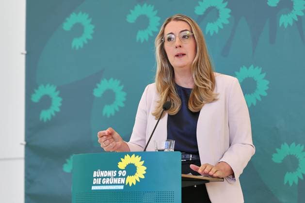 Berlin, Germany, September 22, 2026 German Bundestag Green Party caucus meeting Katharina Dröge of the Green Party issues a statement Copyright: xdtsxNachrichtenagenturx dts_135890