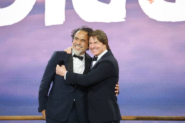Digger World Film Premiere, London, UK Alejandro Gonzalez Inarritu and Tom Cruise at Digger Royal Film Performance and World Premiere at Leicester Square Gardens, 22 September 2026., Credit:Julie Edwards Avalon United Kingdom, London  Copyright: xJuliexEdwardsx xAvalonx 1137283479