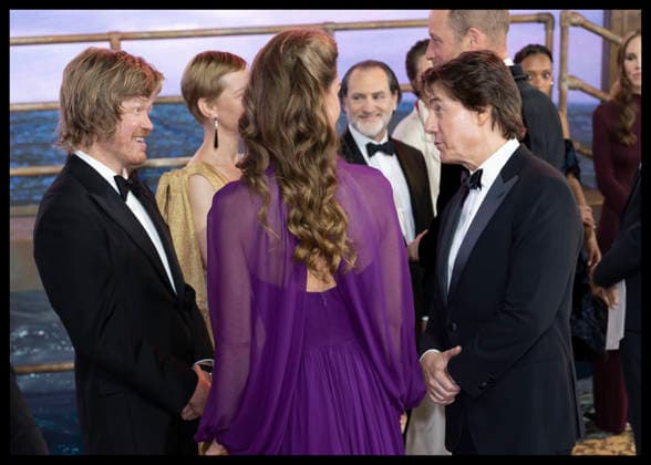 . 22 09 2026. London, United Kingdom. Kate Middleton, the Princess of Wales, meeting the cast alongside Tom Cruise at the premiere of Digger, at the Royal Film Performance in London.  xStephenxLockx xi-Imagesx IIM-27022-0070