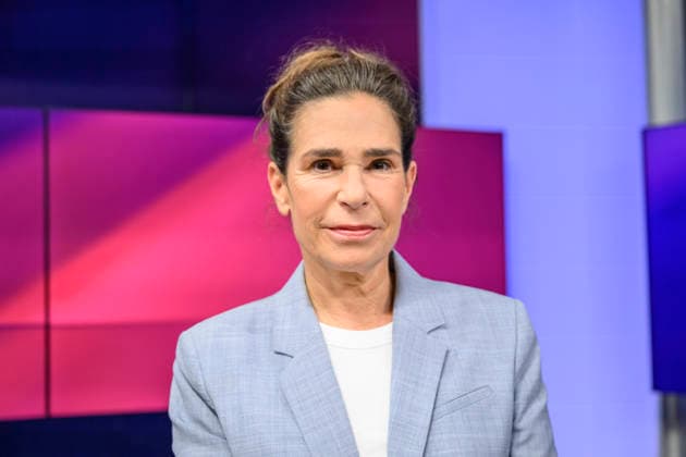 Pictured from left: Dagmar Rosenfeld, Machtwechsel podcast, Germany, Berlin, studio, guest on Maischberger, a political talk show, TV program, hosted by Sandra Maischberger, Das Erste, from Adlershof – At Studio 20, September 22, 2026, Copyright: HMBxMedia UwexKoch