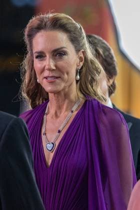 September 22, 2026, London, United Kingdom: Catherine Princess of Wales speaks to the cast at the Global Film Premiere of Digger, in Leicester Square, London.Cast and guests and members of the Royal Family attend the Global Film Premiere of Digger, in Leicester Square, London London United Kingdom - ZUMAs197 20260922_aaa_s197_132 Copyright: xPhilxLewisx