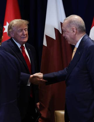 81st United Nations General Assembly in New York NEW YORK, UNITED STATES - SEPTEMBER 22: ----EDITORIAL USE ONLY - MANDATORY CREDIT - TURKISH PRESIDENCY MURAT KULA HANDOUT - NO MARKETING NO ADVERTISING CAMPAIGNS - DISTRIBUTED AS A SERVICE TO CLIENTS----) Turkish President Recep Tayyip Erdogan (R) shakes hands with US President Donald Trump (L) during the Gulf Cooperation Council (GCC) multilateral meeting on the sidelines of the 81st United Nations General Assembly in New York, United States, on September 22, 2026. TUR Presidency Murat Kula Anadolu New York United States. Editorial use only. Please get in touch for any other usage.  Copyright: x2026xAnadoluxTURxPresidency MuratxKulax