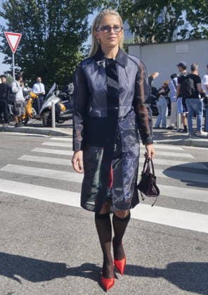 IPA88842867 - Milan, Milan Women s Fashion Week: Spring Summer 2026 2027 - Women s Fashion, Spring Summer 2026–2027, Prada fashion show—Pictured: Caroline Daur  Copyright: xLucaxPontix xLucaPonti IpaAgencyx IPA88842867