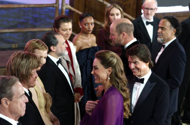 Digger royal global film premiere at Leicester Square in London. Catherine Princess of Wales, Prince William, Tom Cruise and Alejandro Inarritu with the cast of Digger at the global premiere at Leicester Square Gardens on September 22, 2026. (Photo by Fred Duval Sipa USA) London Leicester Square UK Copyright: xFredxDuvalx
