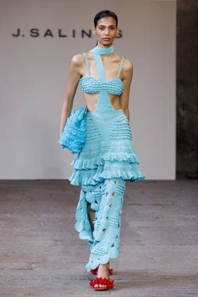 IPA88841807 - Milan, Milan Women™s Fashion Week Spring Summer 2027 - Women™s Fashion, Spring Summer 2027 - J. Salinas fashion show - runway - pictured: Model.  Copyright: xCinziaxCamelax xx IPA88841807