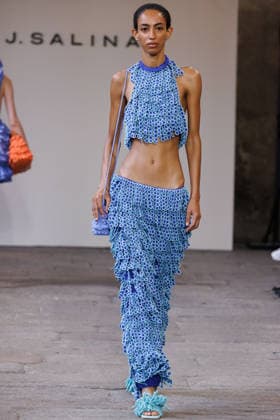 IPA88843038 - Milan, Milan Women™s Fashion Week Spring Summer 2027 - Women™s Fashion, Spring Summer 2027 - J. Salinas fashion show - runway - pictured: Model.  Copyright: xCinziaxCamelax xx IPA88843038