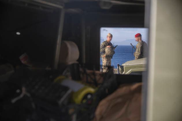 The Government Reinforces the Border in Ceuta Amid Calls for Another Mass Entry Several soldiers patrol the border in Benzú on September 22, 2026, in Ceuta, Spain. As of Tuesday, the government has reinforced security measures along Ceuta’s border with Morocco in anticipation of possible attempts at irregular entry, coinciding with a call circulating on social media for tomorrow, Wednesday, September 23, 2026 SEPTEMBER 22, 2026 MIGRANTS IMMIGRANTS INVASION BORDER MIGRATION CRISIS HUMANITARIAN CRISIS MILITARY SOLDIERS PIXELATED Ceuta Ceuta, Spain Copyright: xMarcosxMorenox 7792886