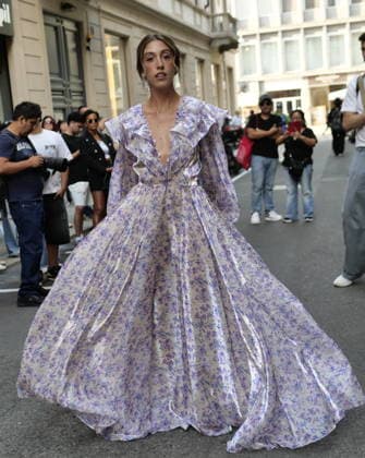 IPA88847648 - Milan, Milan Women s Fashion Week: Spring Summer 2026 2027 - Women s Fashion, Spring Summer 2026–2027 - J. Salinas fashion show - Pictured: Guest  Copyright: xLucaxPontix xLucaPonti IpaAgencyx IPA88847648