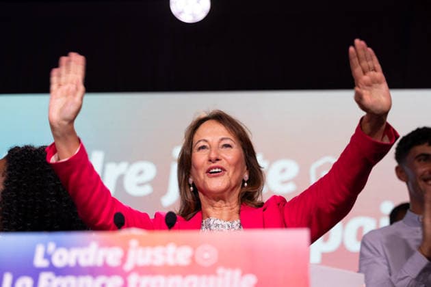 Segolene Royal Campaign meeting for the PS Primary - Alfortville Candidate in the Socialist (PS) and centre-left Place Publique (PP) parties primary ahead of France s 2027 presidential election Segolene Royal delivers a speech on stage during her campaign meeting in Alfortville, suburbs of Paris on September 22, 2026. Photo by Raphael Lafargue ABACAPRESS.COM Alfortville France  Copyright: xLafarguexRaphael ABACAx